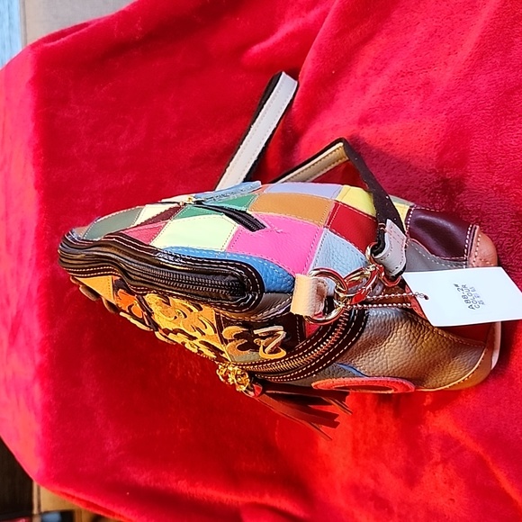 Handbag - Picture 2 of 5